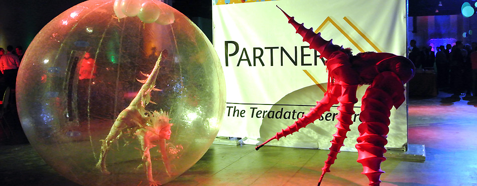 stilts walker Interactive Entertainment-AerialArtistry.us